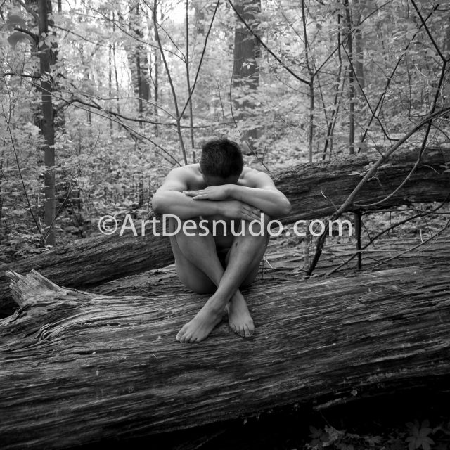 I created these nude photographs with a Latino model in 2011. Do you love Mother Nature? Do you love trees? Let’s create nude photographs with trees in New York City. Send me a message. ArtDesnudo.com Creé estas fotografías de desnudos con un modelo Latino en el 2011. ¿Amas a la Madre Naturaleza? ¿Amas los árboles? Vamos a crear fotografías de desnudos con árboles en la ciudad de Nueva York. Envíame un mensaje. ArtDesnudo.com